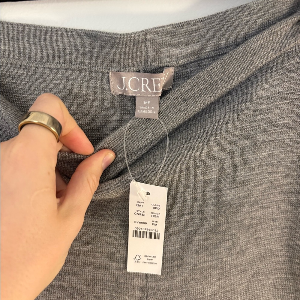 NWT J. Crew Gray Cosmo Sweater Pant in Merino Wool - Picture 2 of 4